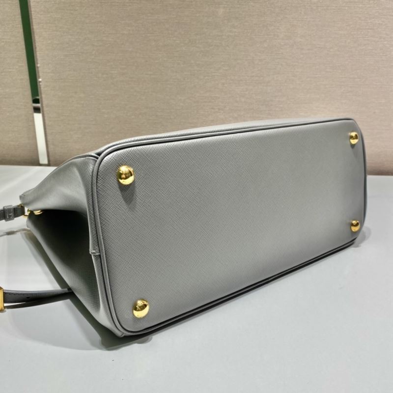 Pra*a top handle bags